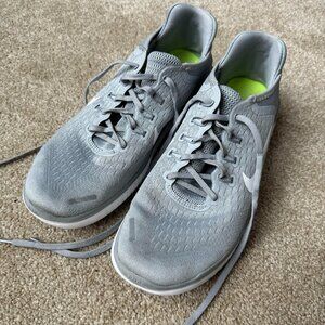 Nike Gray Men's Running Shoes Size 10